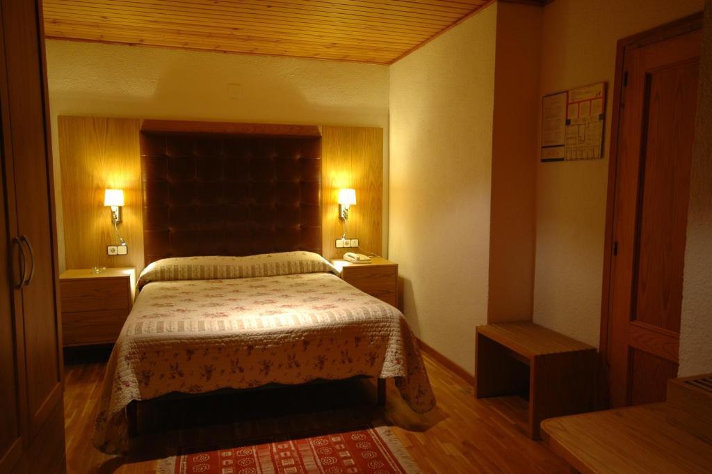 Hotel Els Puis Esterri d'Àneu Cameră foto